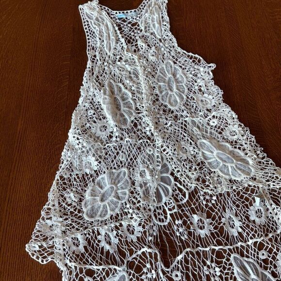 Vintage Cecico White Boho Sleeveless Lace Duster Size Medium - Picture 13 of 16